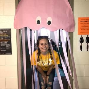 Meet your Posher, Brooke